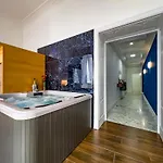 Bed & Breakfast Pama Luxury & *