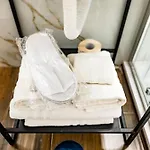 Pama Luxury & * Napoli