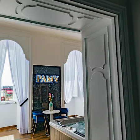 Pama Luxury & ベッド・アンド・ブレックファスト