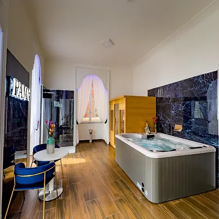 Nocleg ze śniadaniem Pama Luxury & Neapol