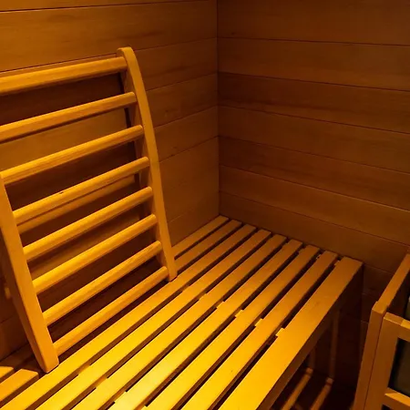 Pama Luxury & Nocleg ze śniadaniem